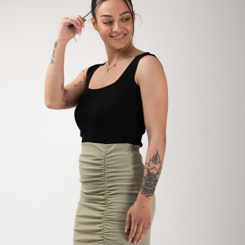 ΨΗΛΟΜΕΣΗ ΚΟΝΤΗ ΦΟΥΣΤΑ 