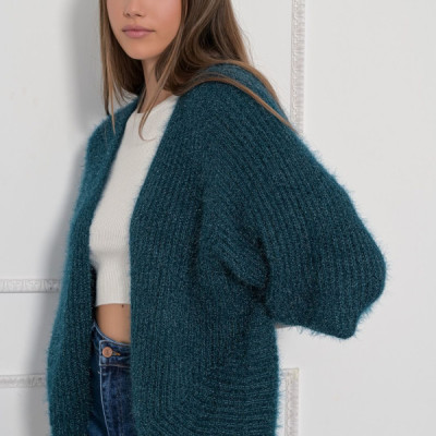 ΖΑΚΕΤΑ ΜΕ ΜΑΛΛΙΑΡΗ ΠΛΕΞΗ