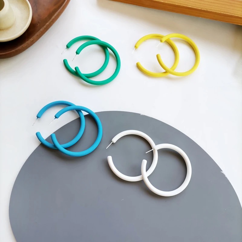 ΓΥΝΑΙΚΕΙΑ ΑΤΣΑΛΙΝΑ ΣΚΟΥΛΑΡΙΚΙΑ ΧΡΩΜΑΤΙΣΤΑ